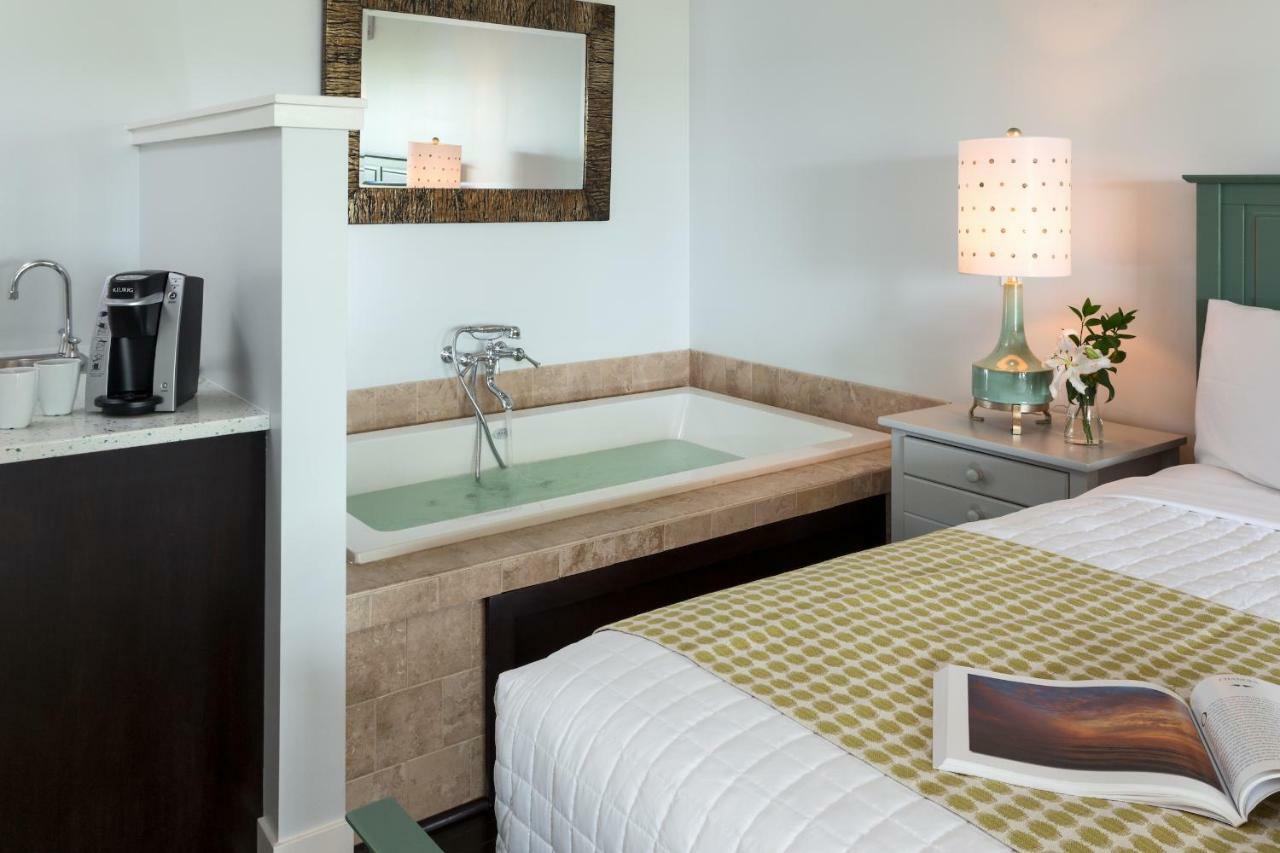 The Hotel Saugatuck - Adults Only Экстерьер фото